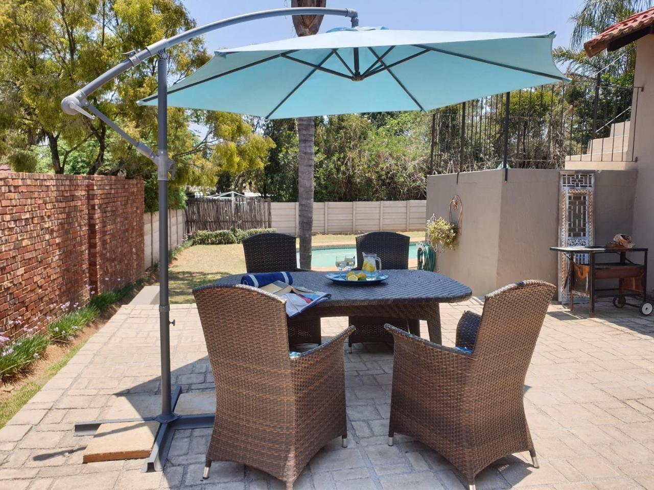 新公寓酒店 Pretoria-Noord 外观 照片